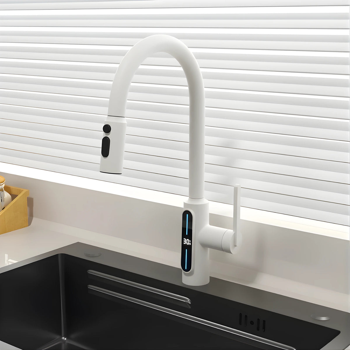 Kona Pull-Out Kitchen Faucet With Temperature Display
