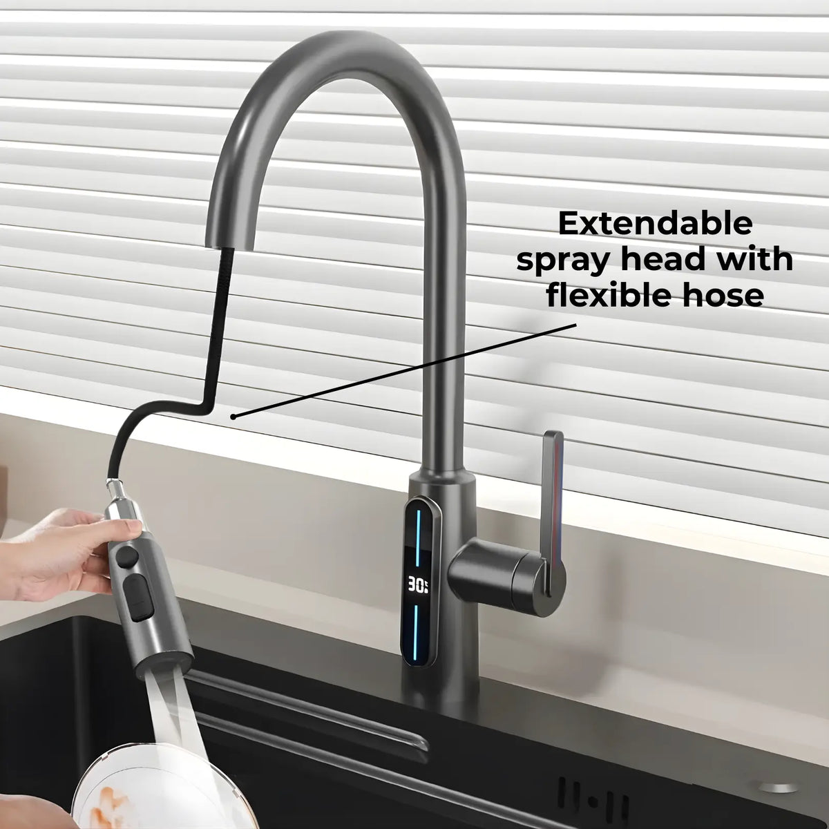 Kona Pull-Out Kitchen Faucet With Temperature Display